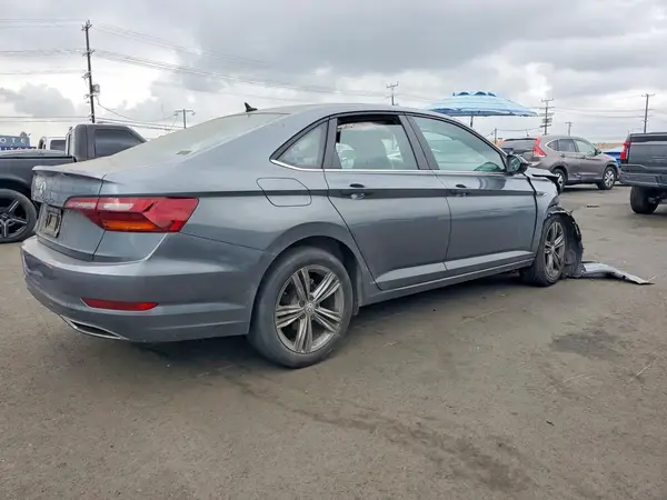 3VWC57BU5KM076365 — 2019 Volkswagen Jetta, фото 3 с аукциона Copart, Передняя часть