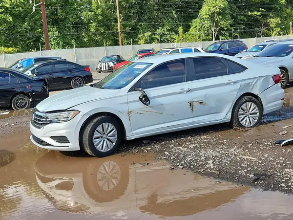 3VWC57BU7KM130846 — 2019 Volkswagen Jetta, Передняя часть (Front End), фото до ремонта