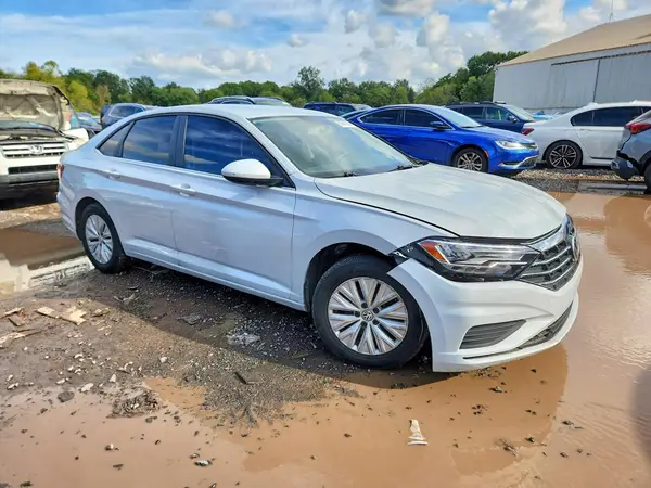 3VWC57BU7KM130846 — 2019 Volkswagen Jetta, фото 4 с аукциона Copart 05.10.2026, Передняя часть