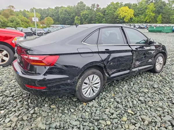 3VWCB7BU5KM255336 — 2019 Volkswagen Jetta, фото 3 с аукциона Copart, Боковая часть