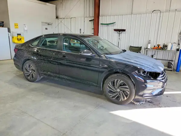 3VWG57BU4KM102889 — 2019 Volkswagen Jetta, фото 4 с аукциона Copart, Передняя часть