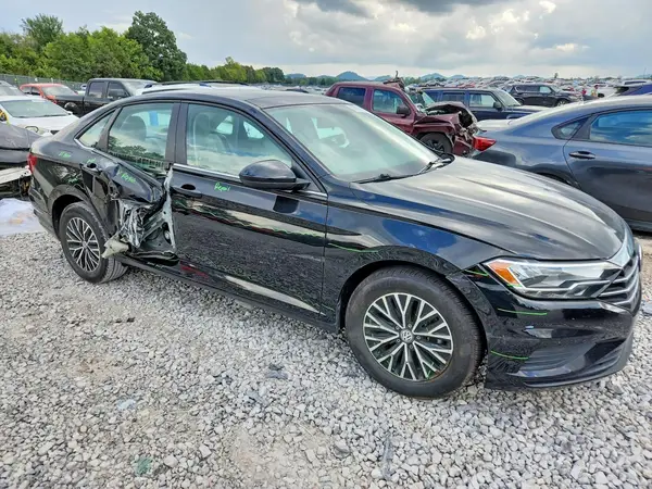 3VWC57BU3KM233584 — 2019 Volkswagen Jetta, фото 4 с аукциона Copart, Боковая часть