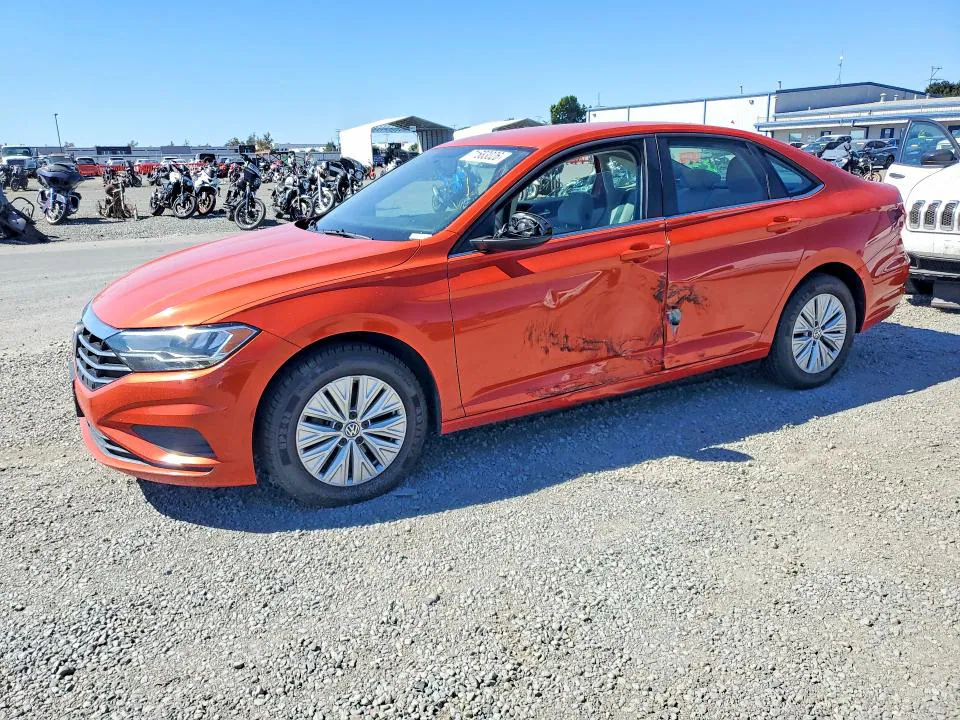 2019 Volkswagen Jetta VIN 3VWCB7BU4KM184842 фото 1