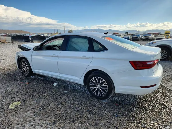 3VWCB7BU6LM039318 — 2020 Volkswagen Jetta, фото 2 с аукциона Copart, Передняя часть