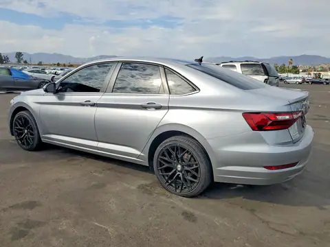 3VWC57BUXMM003530 — 2021 Volkswagen Jetta, фото 2 с аукциона Copart 14.10.2026, Передняя часть