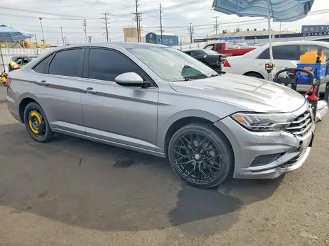 3VWC57BUXMM003530 — 2021 Volkswagen Jetta, фото 4 с аукциона Copart 14.10.2026, Передняя часть