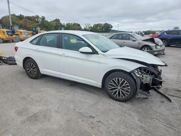 3VWC57BUXMM042957 — 2021 Volkswagen Jetta, фото 4 с аукциона Copart 12.10.2026, Передняя часть