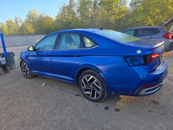 3VWGM7BU6PM002674 — 2023 Volkswagen Jetta, фото 2 с аукциона Copart 06.10.2026, Передняя часть