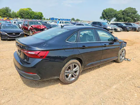 2024 Volkswagen Jetta VIN 3VW7M7BU8RM024355 фото 3