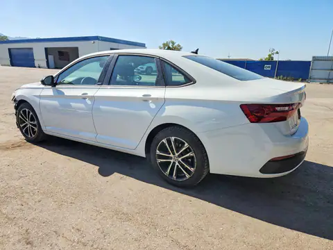 2024 Volkswagen Jetta VIN 3VWBM7BU3RM041073 фото 2