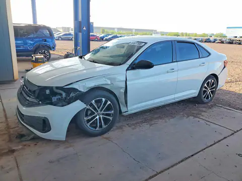 3VWBM7BU3RM008039 — 2024 Volkswagen Jetta, Передняя часть (Front End), фото до ремонта