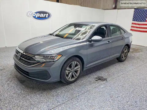 3VWEM7BU3RM014713 — 2024 Volkswagen Jetta, Задняя часть, фото до ремонта