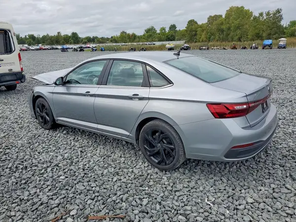 3VWEX7BU4SM099350 — 2025 Volkswagen Jetta, фото 2 с аукциона Copart, Передняя часть