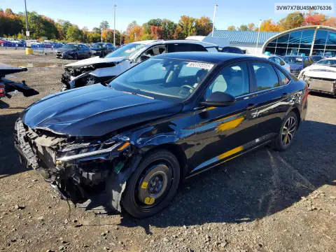 3VW7X7BU4SM076336 — 2025 Volkswagen Jetta, Передняя часть, фото до ремонта