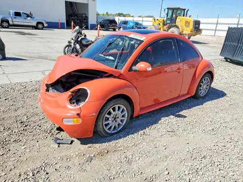 3VWCK31C25M409832 — 2005 Volkswagen NEW Beetle, Передняя часть (Front End), фото до ремонта