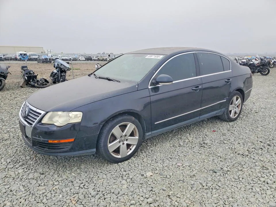 2008 VOLKSWAGEN PASSAT VIN WVWAK73C18E198650 фото 1