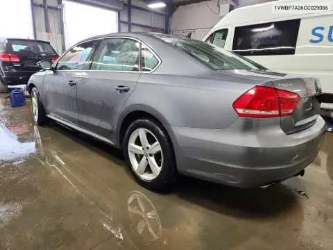 2012 Volkswagen Passat Se VIN 1VWBP7A36CC029086 фото 2