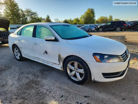 2013 Volkswagen Passat Se VIN 1VWBP7A34DC123145 фото 4
