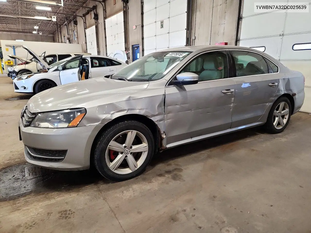 2013 Volkswagen Passat Se VIN 1VWBN7A32DC025639 фото 1