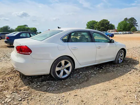 2014 Volkswagen Passat VIN 1VWAT7A30EC045973 фото 3