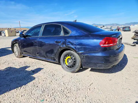2014 Volkswagen Passat VIN 1VWAT7A38EC075402 фото 2
