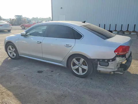 2014 Volkswagen Passat VIN 1VWAS7A34EC031173 фото 2