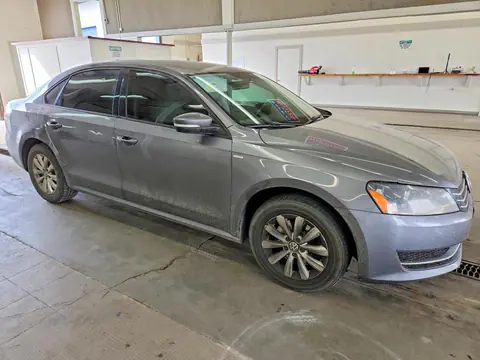 2014 Volkswagen Passat VIN 1VWAP7A35EC002458 фото 4