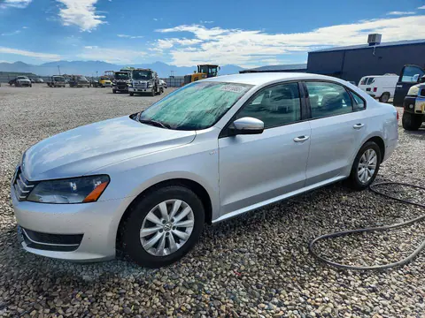 1VWAT7A37EC028250 — 2014 Volkswagen Passat, Задняя часть (Rear End), фото до ремонта