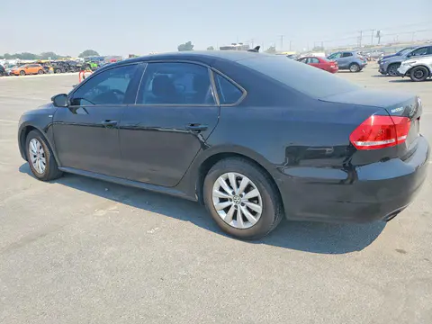 2015 Volkswagen Passat VIN 1VWAS7A30FC010290 фото 2