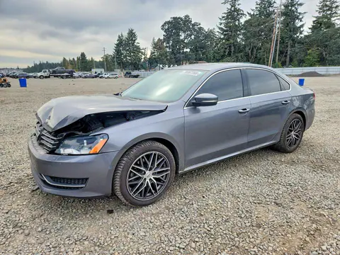 2015 Volkswagen Passat VIN 1VWBV7A30FC071568 фото 1