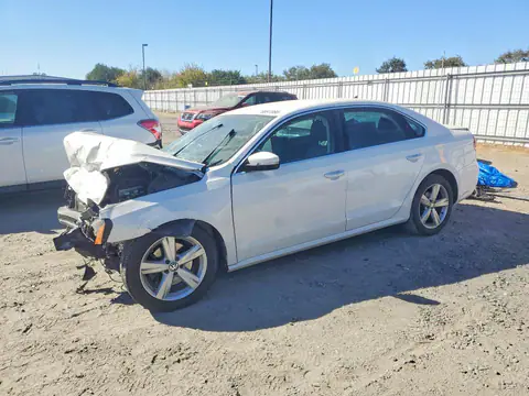 1VWBV7A32FC040855 — 2015 Volkswagen Passat, Передняя часть (Front End), фото до ремонта