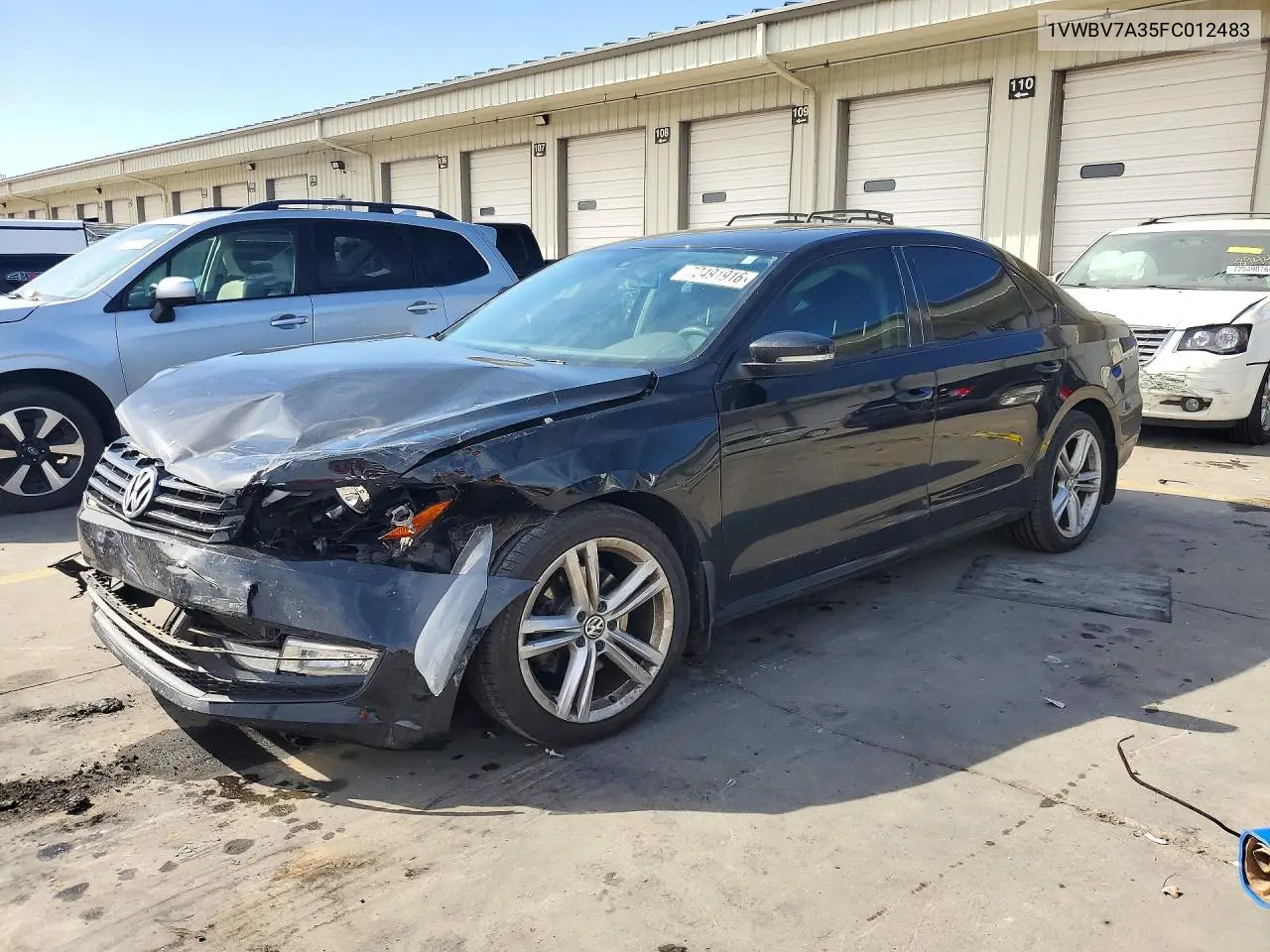 2015 Volkswagen Passat Se VIN 1VWBV7A35FC012483 фото 1