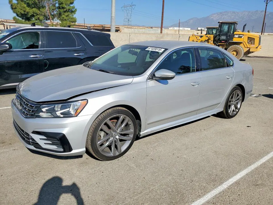 2016 Volkswagen Passat VIN 1VWAT7A33GC044464 фото 1
