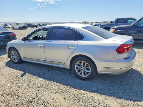 2016 Volkswagen Passat VIN 1VWAT7A36GC035080 фото 2