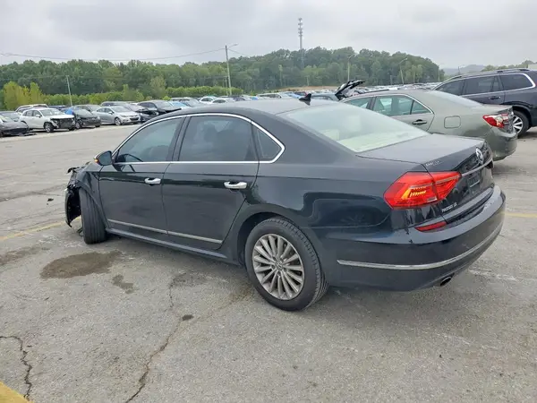 1VWBT7A39GC026040 — 2016 Volkswagen Passat, фото 2 с аукциона Copart, Боковая часть