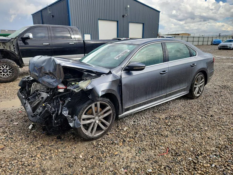 2016 VOLKSWAGEN PASSAT VIN 1VWAT7A31GC035455 фото 1