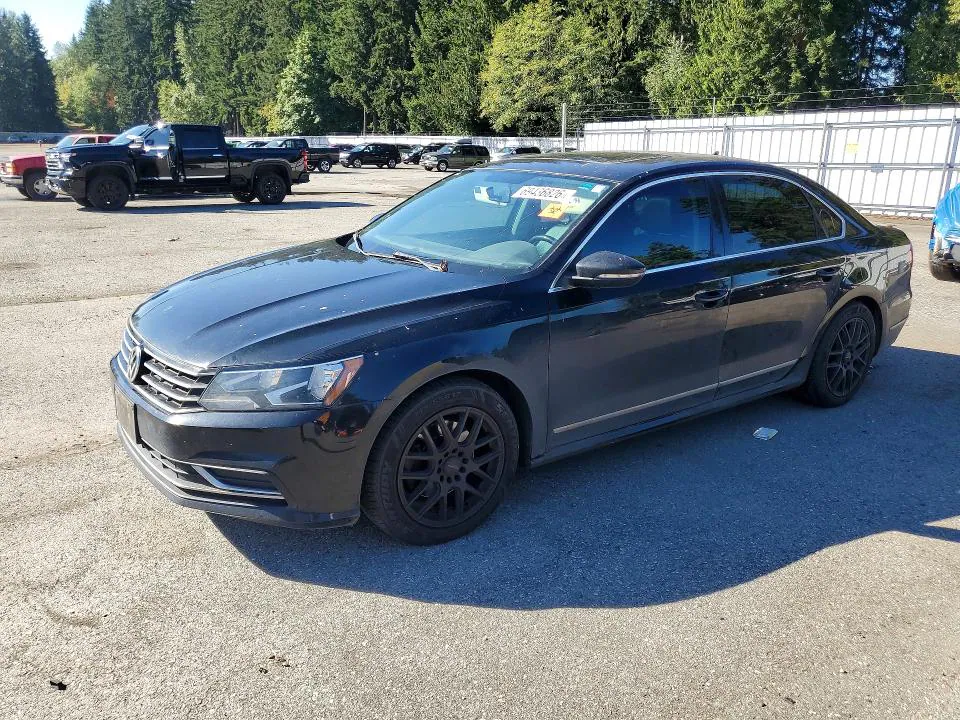 2016 Volkswagen Passat VIN 1VWBT7A31GC032138 фото 1