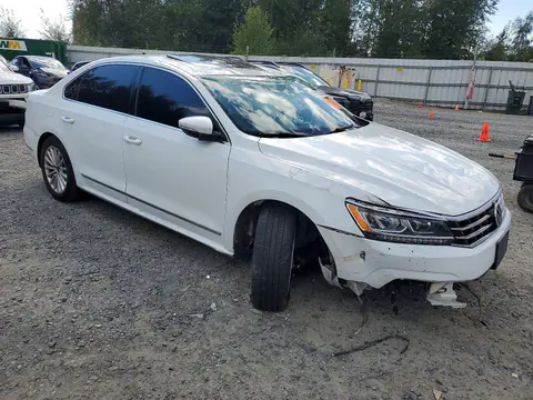 2016 Volkswagen Passat VIN 1VWBS7A31GC019781 фото 4