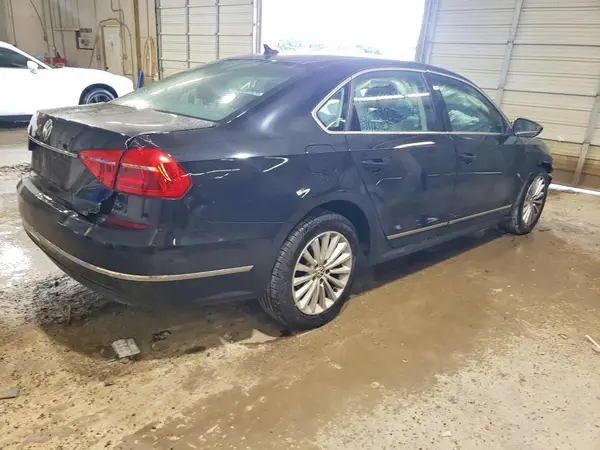 2016 VOLKSWAGEN PASSAT VIN 1VWBT7A39GC066506 фото 3