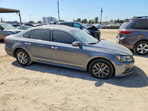 2016 Volkswagen Passat VIN 1VWAS7A36GC046714 фото 4