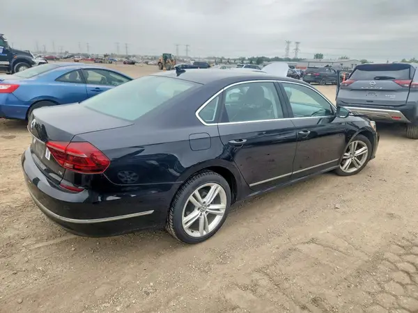 1VWBT7A31HC025322 — 2017 Volkswagen Passat, фото 3 с аукциона Copart 15.10.2026, Передняя часть