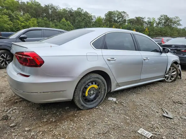 1VWAT7A34HC085641 — 2017 Volkswagen Passat, фото 3 с аукциона Copart 13.10.2026, Передняя часть