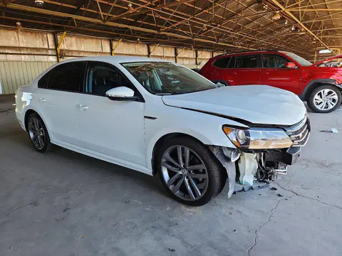 2018 Volkswagen Passat VIN 1VWAA7A33JC040010 фото 4