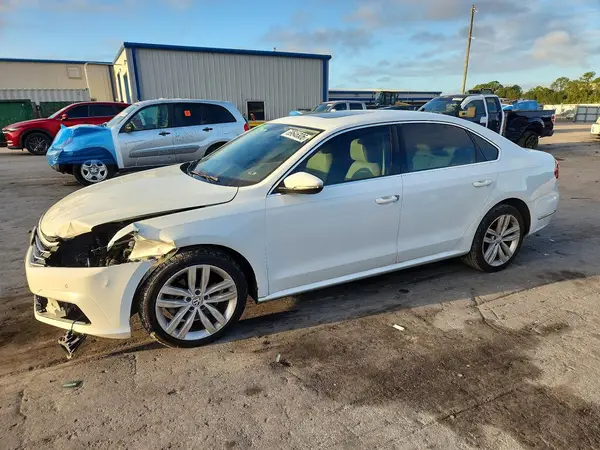 1VWBA7A34JC043082 — 2018 Volkswagen Passat, Передняя часть (Front End), фото до ремонта