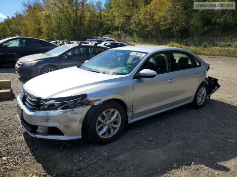 1VWAA7A38JC011053 — 2018 Volkswagen Passat, Задняя часть, фото до ремонта