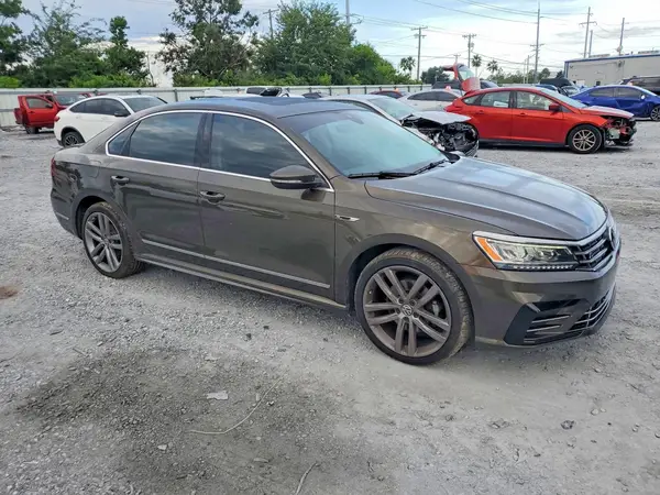 1VWMA7A39KC005423 — 2019 Volkswagen Passat, фото 4 с аукциона Copart 29.09.2026, Передняя часть