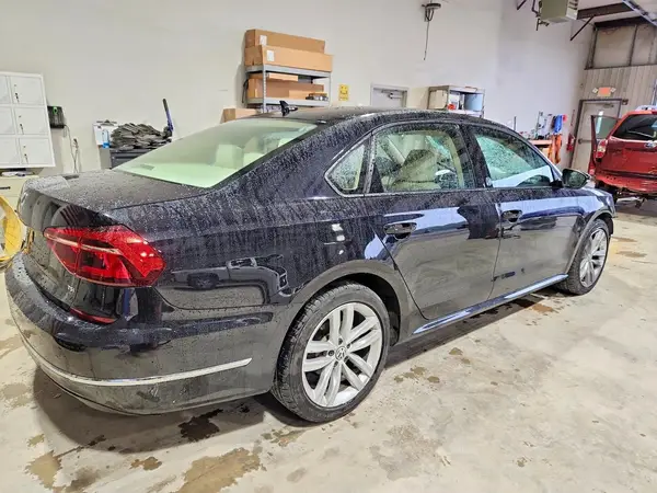 1VWLA7A34KC003803 — 2019 Volkswagen Passat, фото 3 с аукциона Copart, Передняя часть