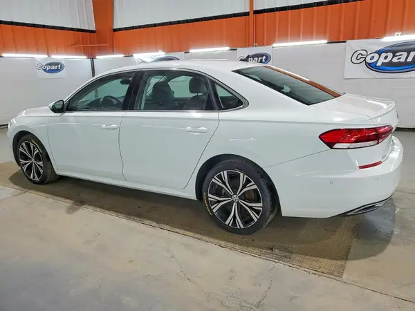 1VWCA7A38LC004583 — 2020 Volkswagen Passat, фото 2 с аукциона Copart 30.09.2026, Естественный износ