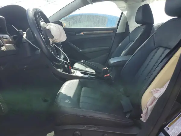 1VWCA7A35LC027027 — 2020 Volkswagen Passat, Передняя часть (Front End), фото до ремонта