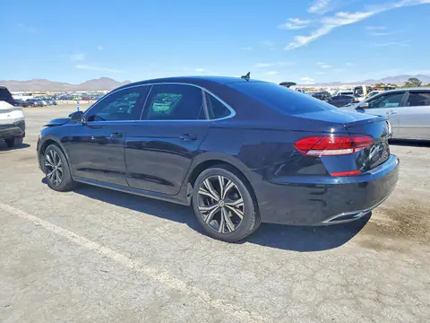 2021 Volkswagen Passat VIN 1VWSA7A3XMC012858 фото 2